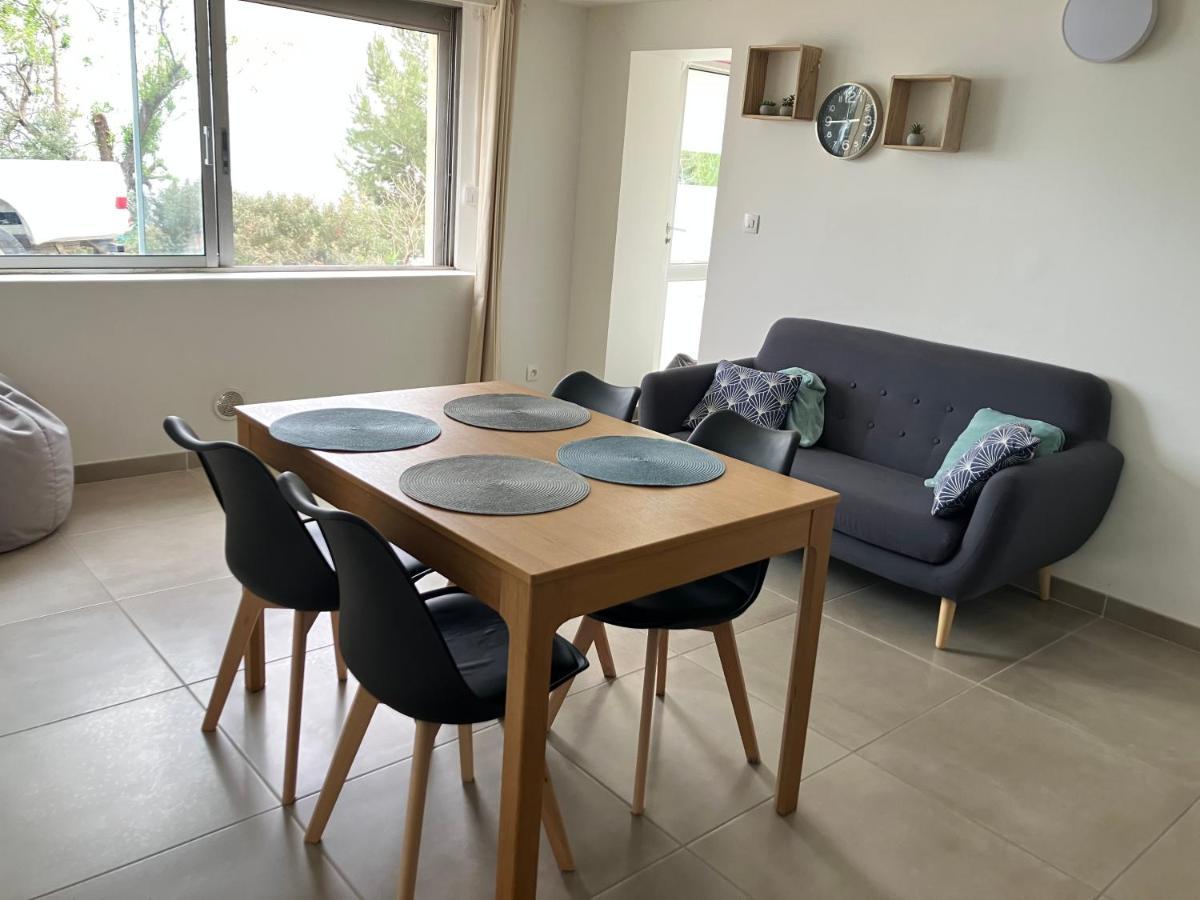 T3 Les Pieds Dans L'Eau Apartamento Istres Exterior foto